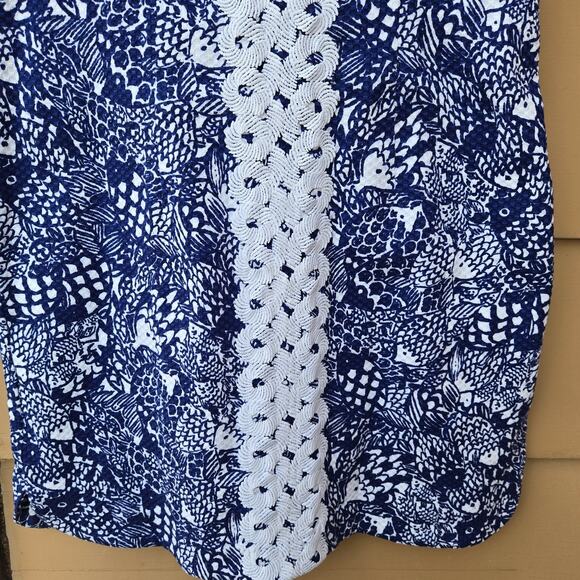 Lilly Pulitzer Target Blue White Upstream Koi Fish Sheath Dress Sz 8 - Picture 2 of 10